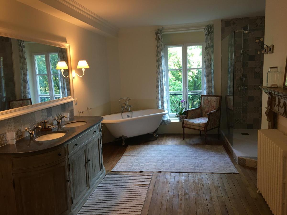 Chateau De Corcelle - Chambres Et Table D'Hotes Chatenoy-le-Royal Ngoại thất bức ảnh